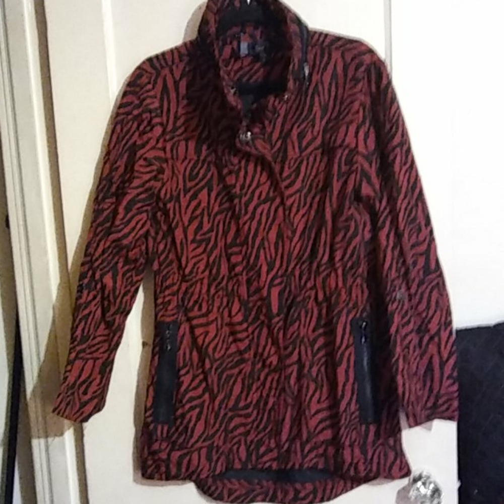 Jacket - Picture 1 of 5